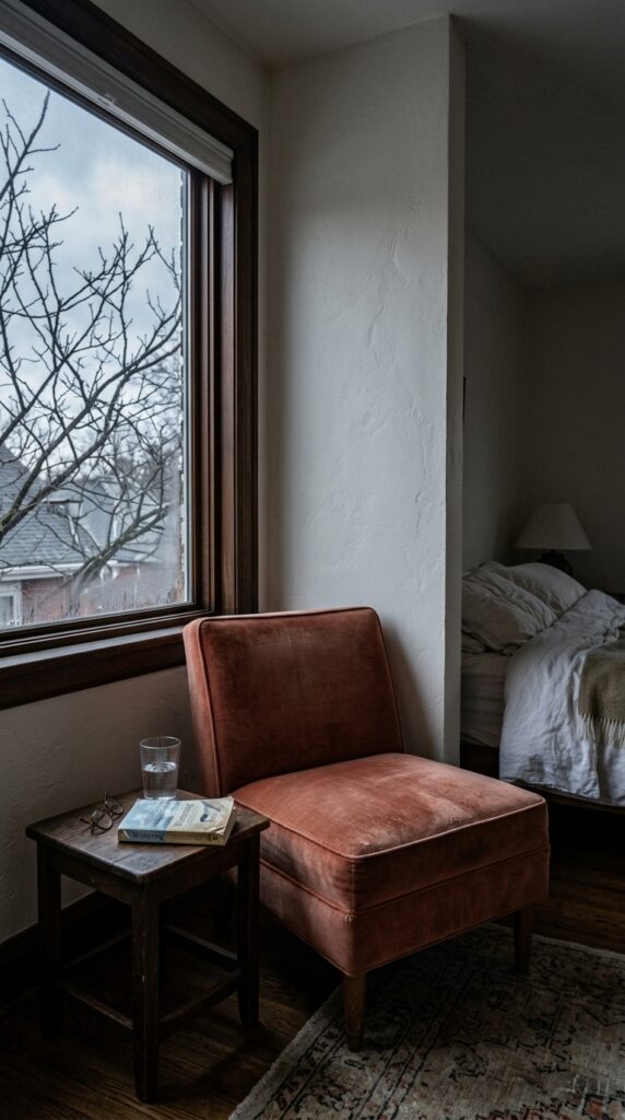 009 image prompt a single slipper chair in faded terra